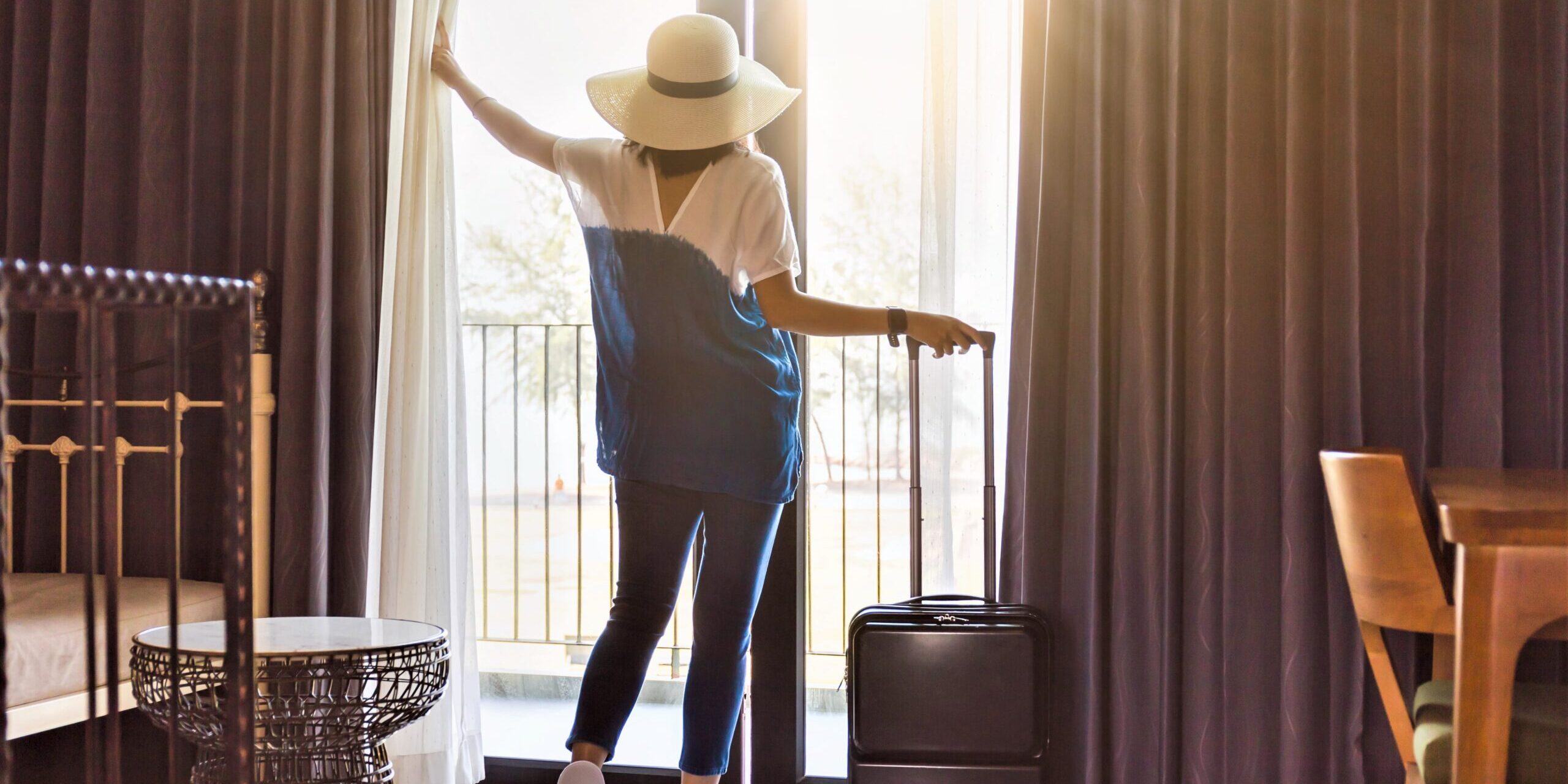 gestion de alquiler de pisos turisticos en valencia - ventanal